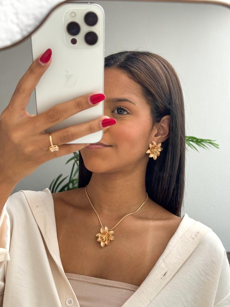 Conjunto Colar e Brincos Flores