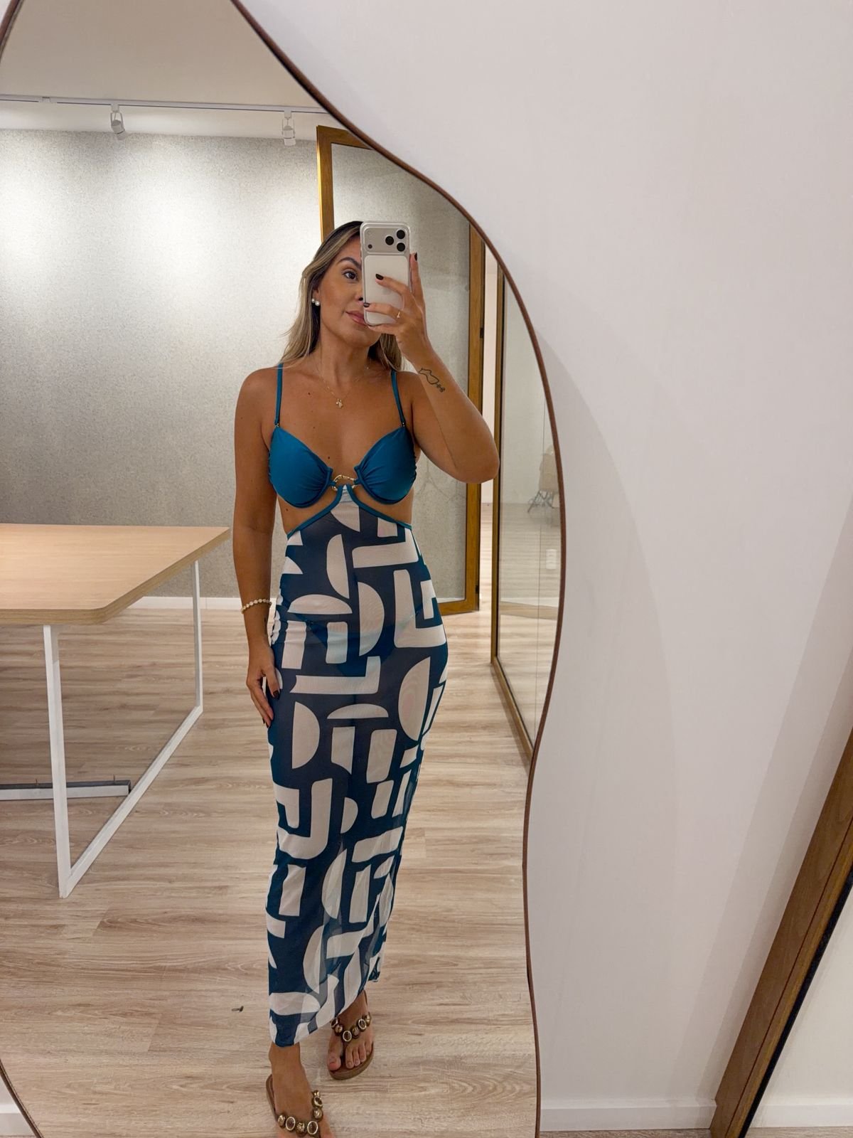 Conjunto Verine (Biquini c/ saida de praia)